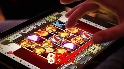 Descubra o Mundo do Cassino Online com 8BET